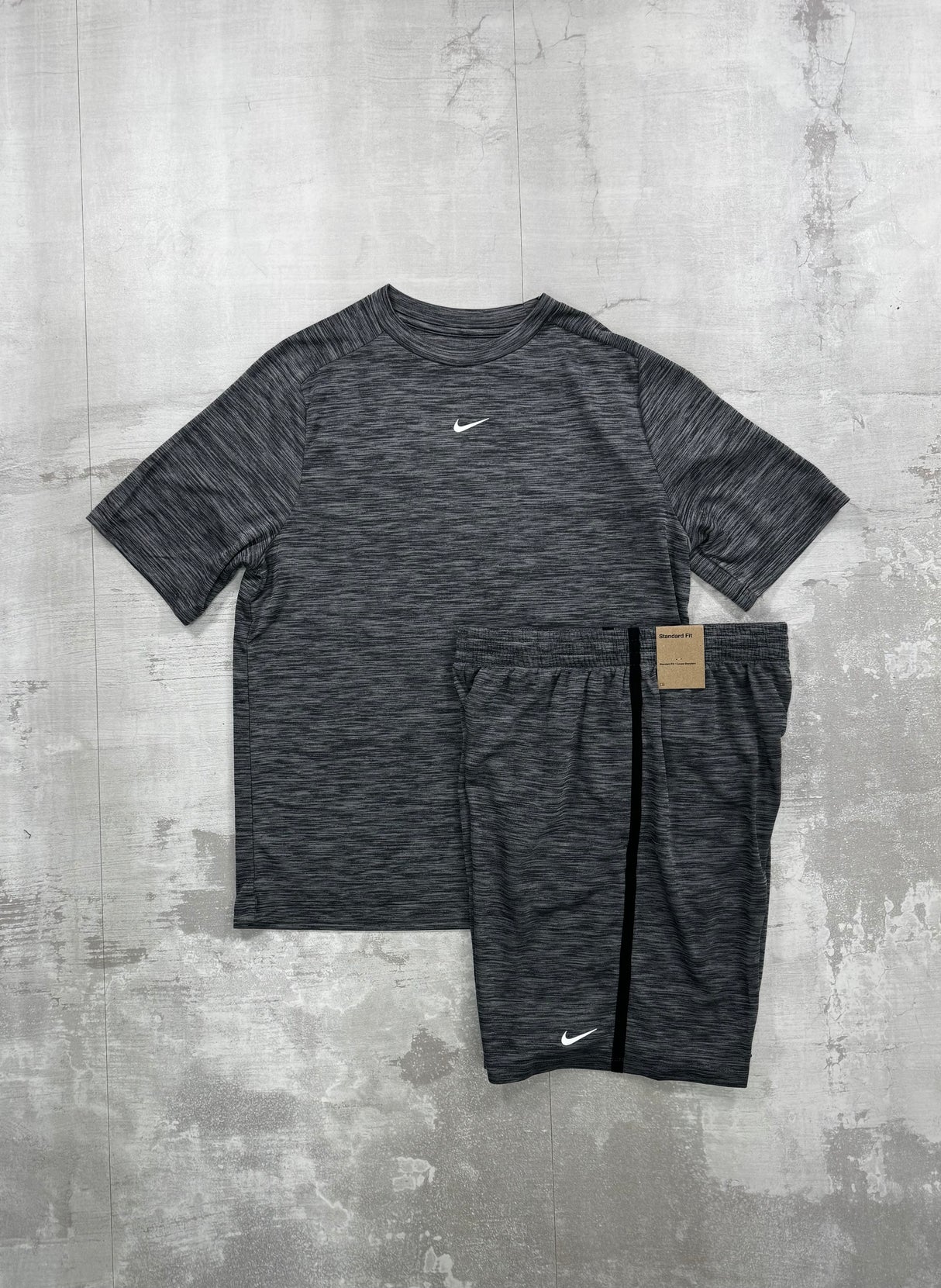 Nike Junior Multi-set Graphite - t-shirt & shorts