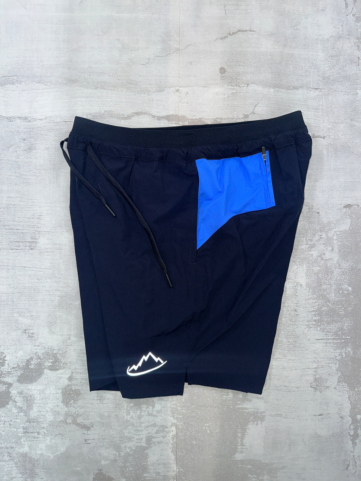 Adapt To Agility Shorts Navy