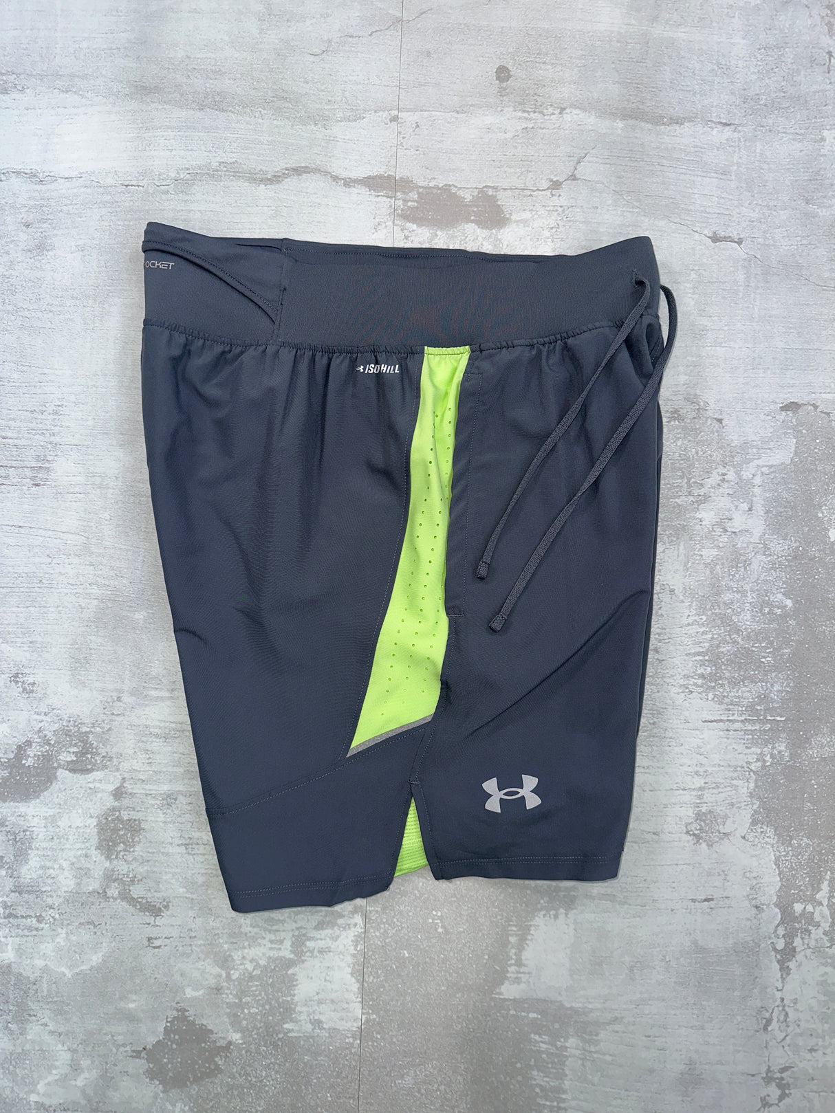 Under Armour Launch shorts Morph Green