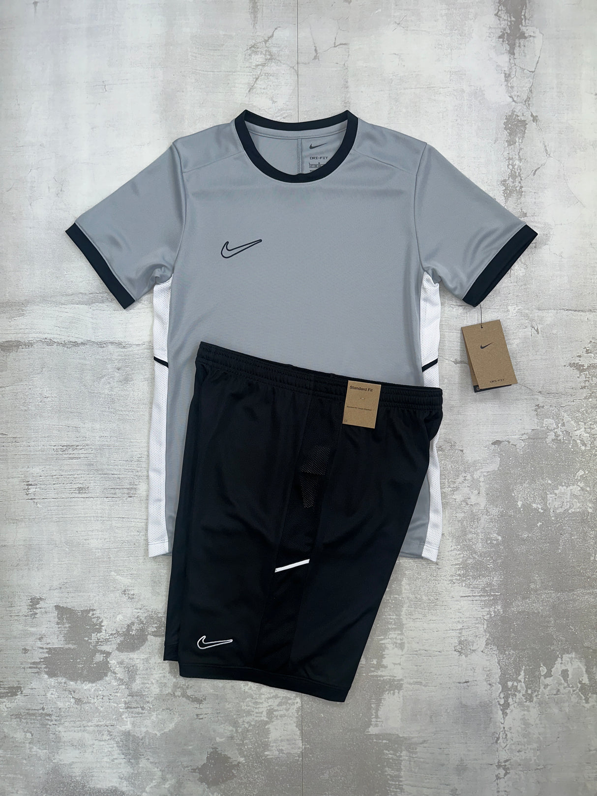 Nike Dri-Fit Junior Academy set Grey - t-shirt & shorts