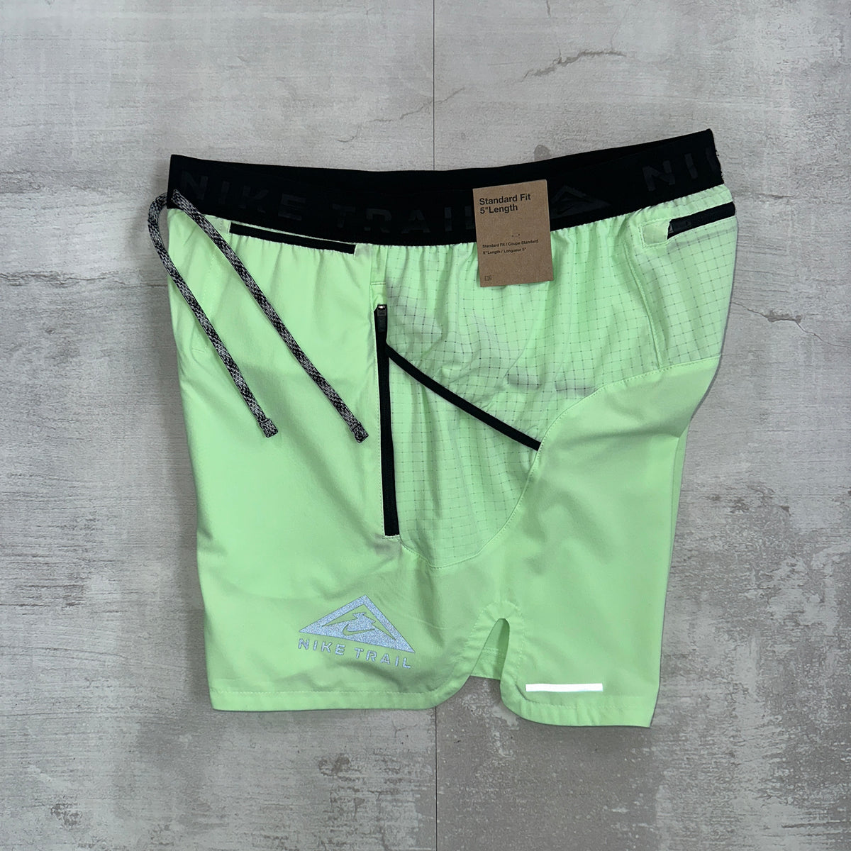 Nike Trail Stride shorts Ghost Green – The Tech Club