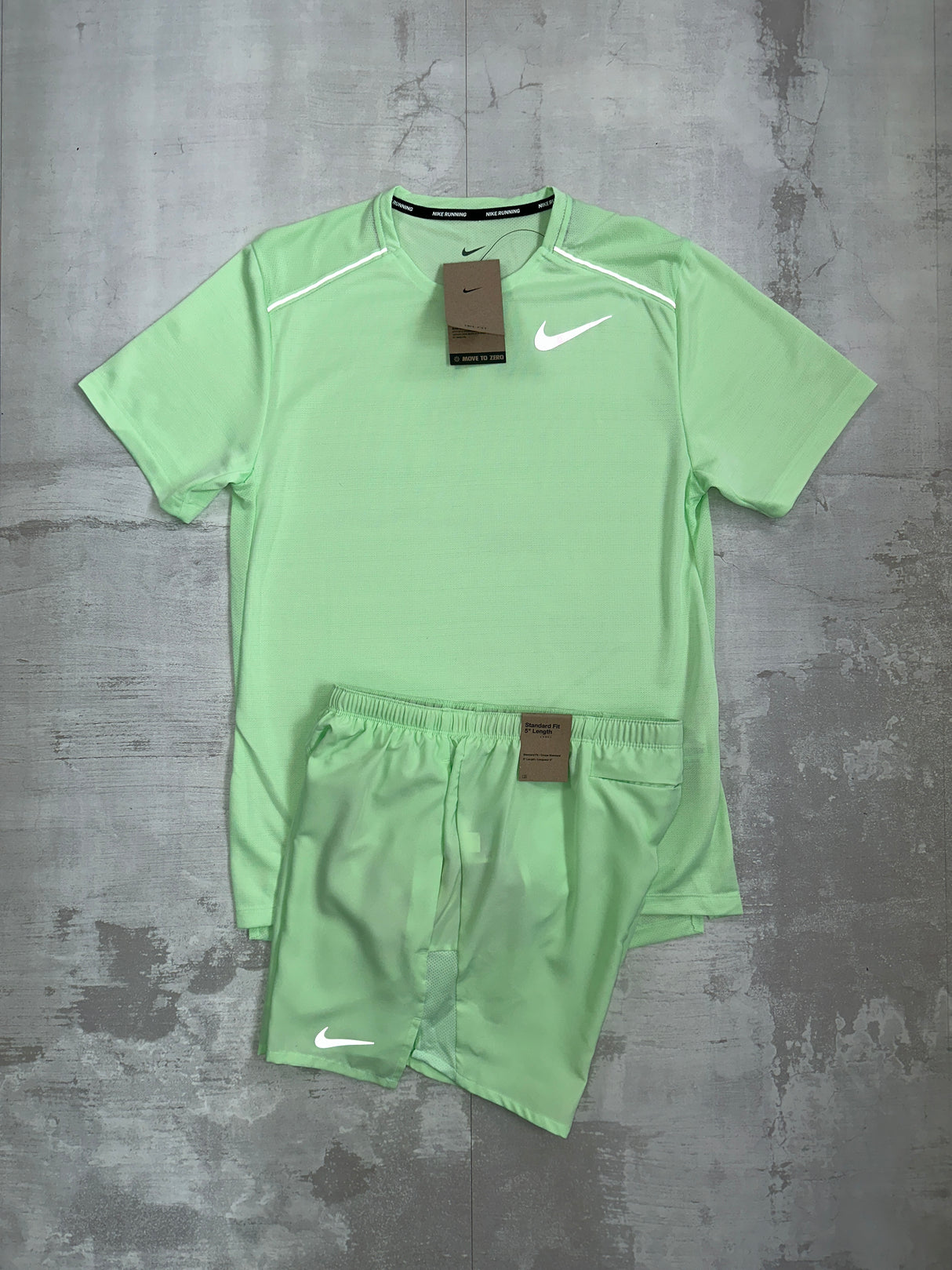 Nike Miler set Ghost Green - t-shirt and shorts