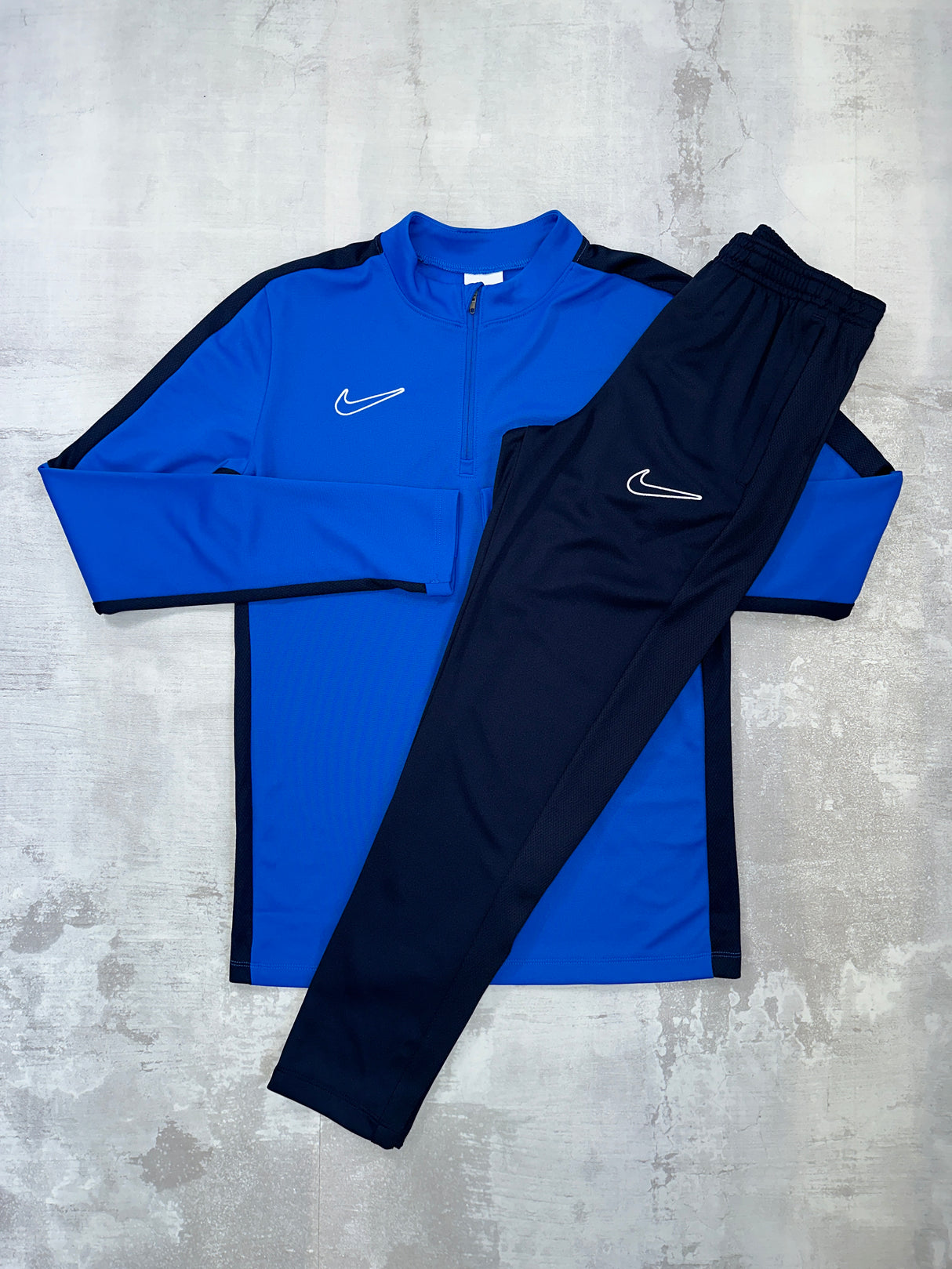 Nike Junior Academy set Royal Blue - 1/2 Zip & Trousers