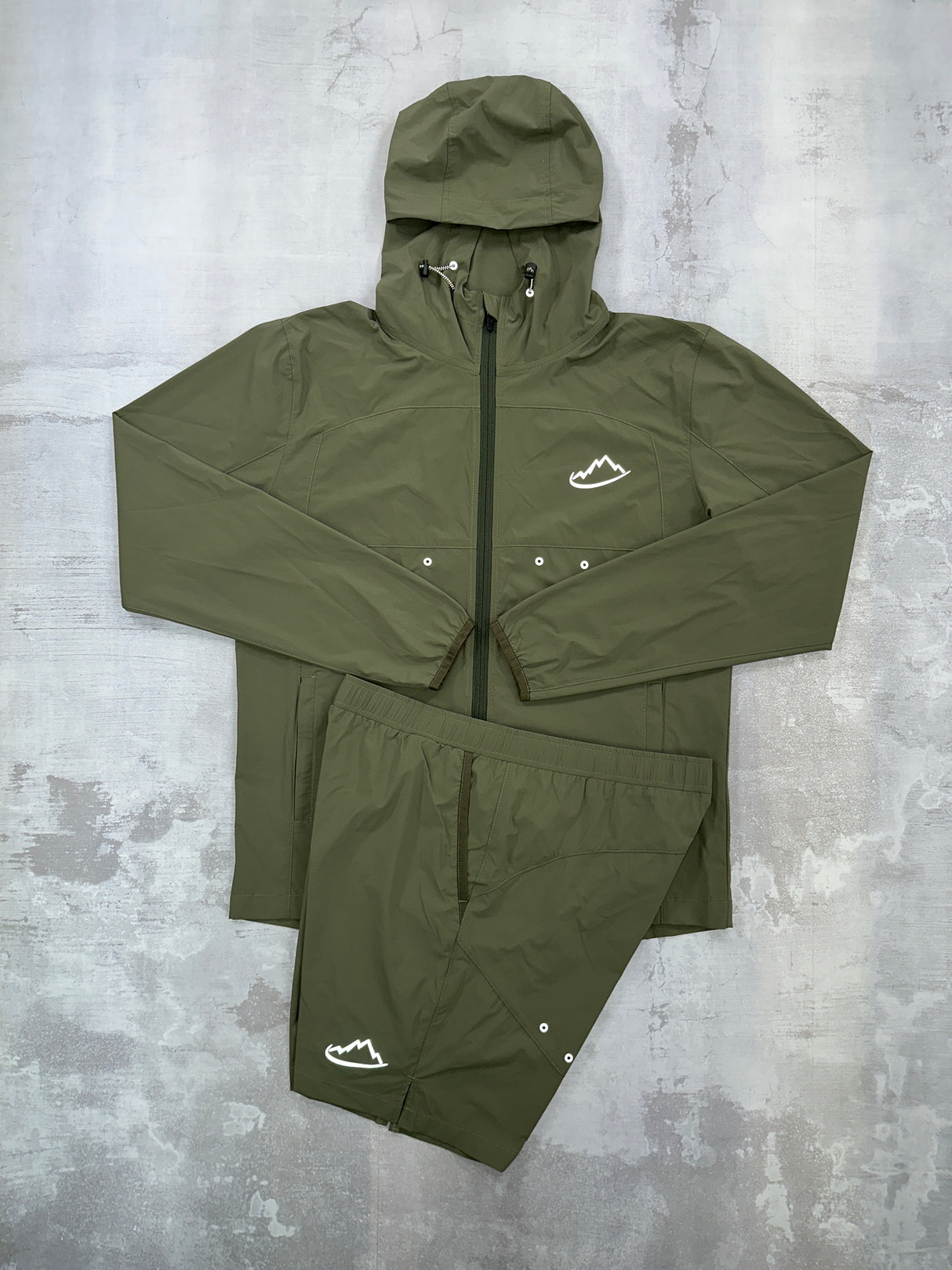 Adapt To Optic Set Khaki - Jacket & Shorts