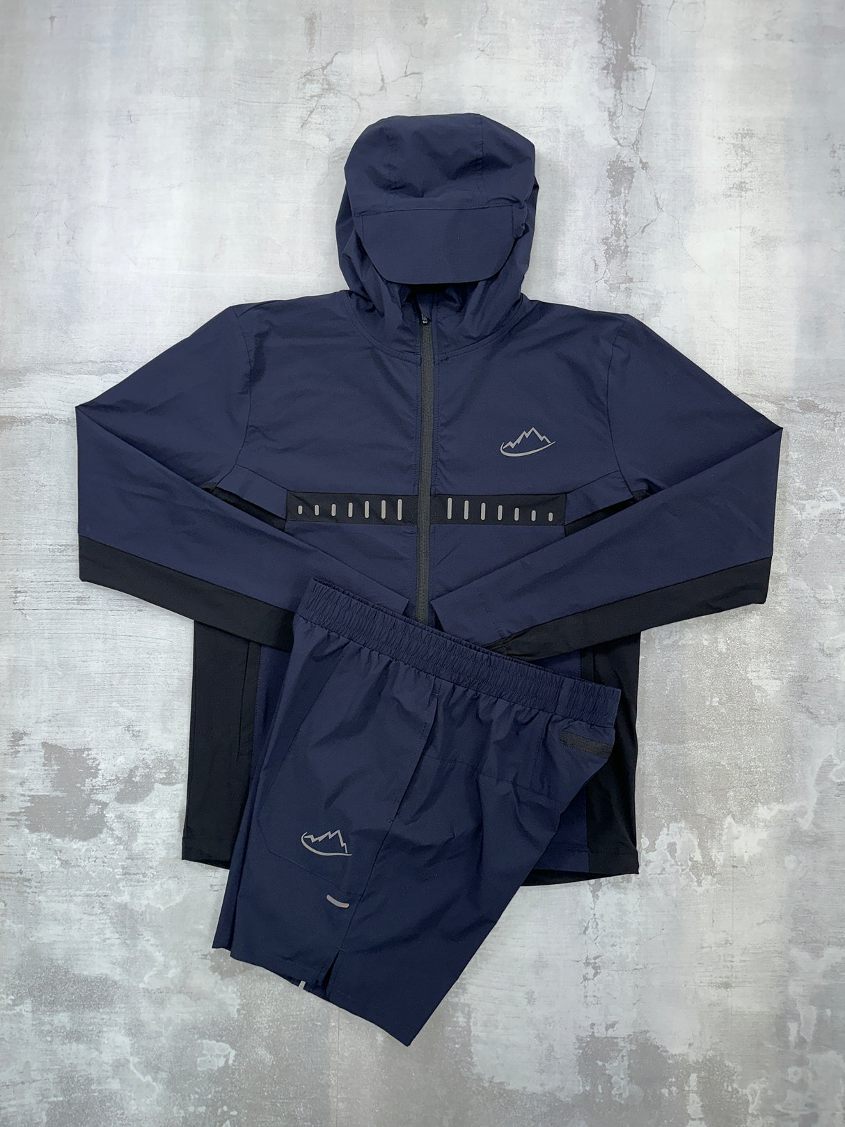 Adapt To Pinnacle set Navy / Black - Jacket & Shorts