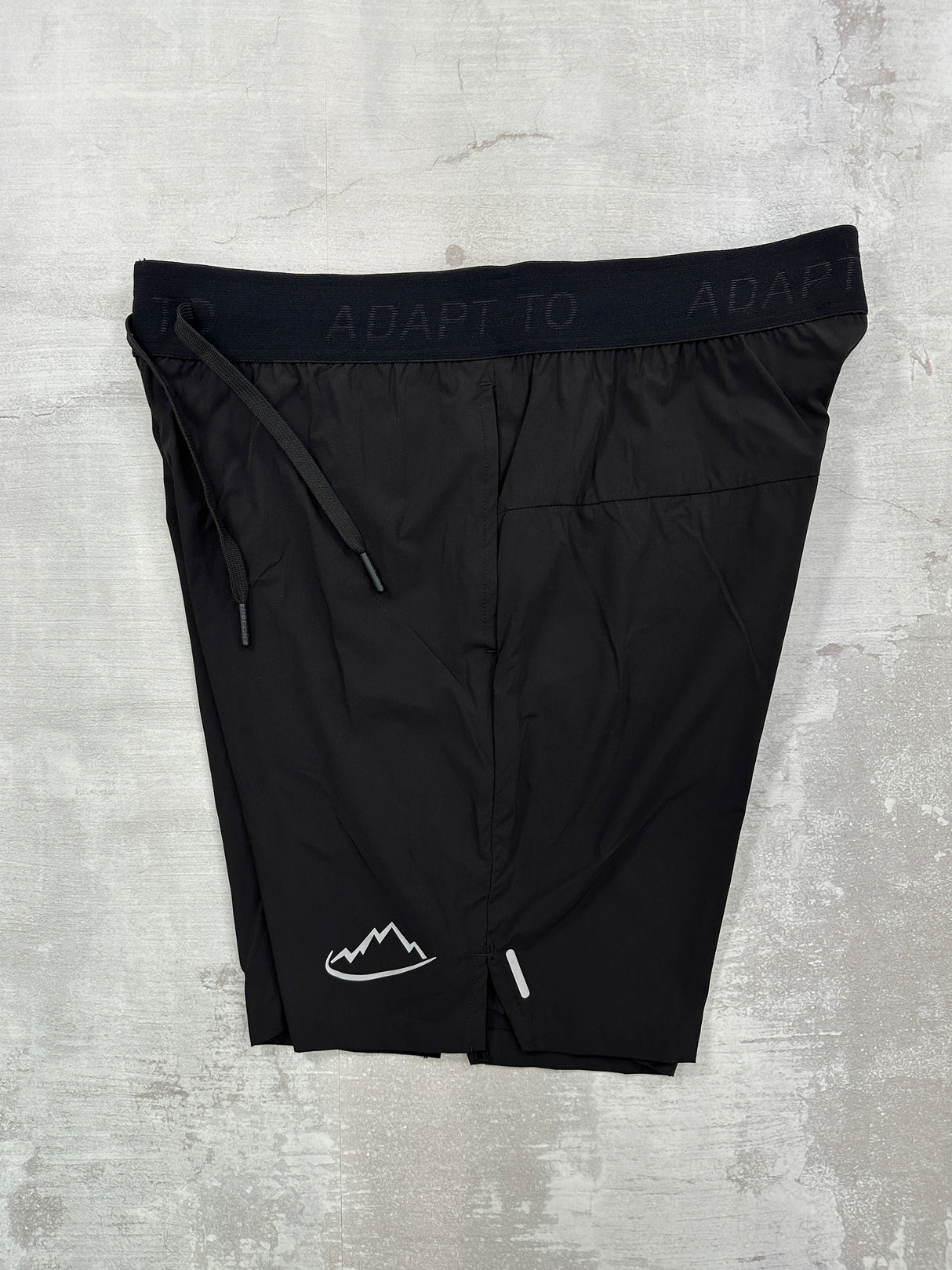 Adapt To Versa Shorts Black