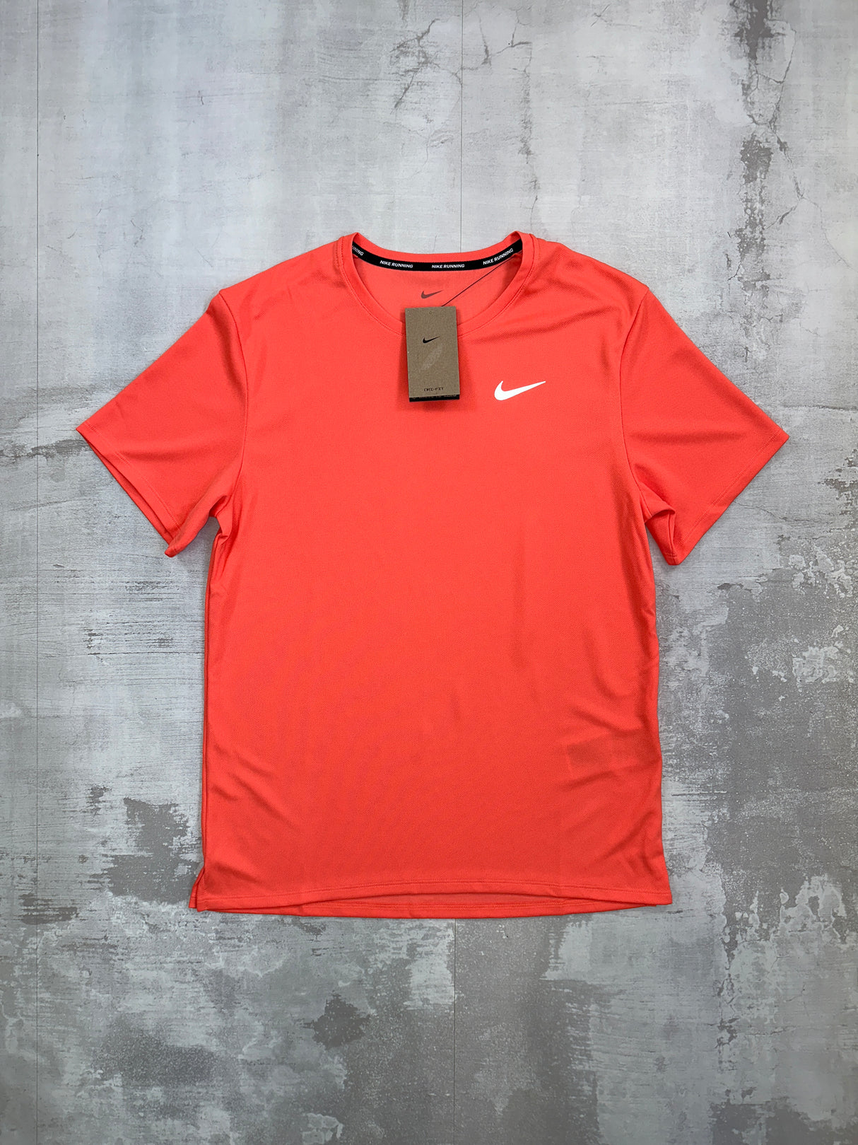 Nike Miler t-shirt Coral