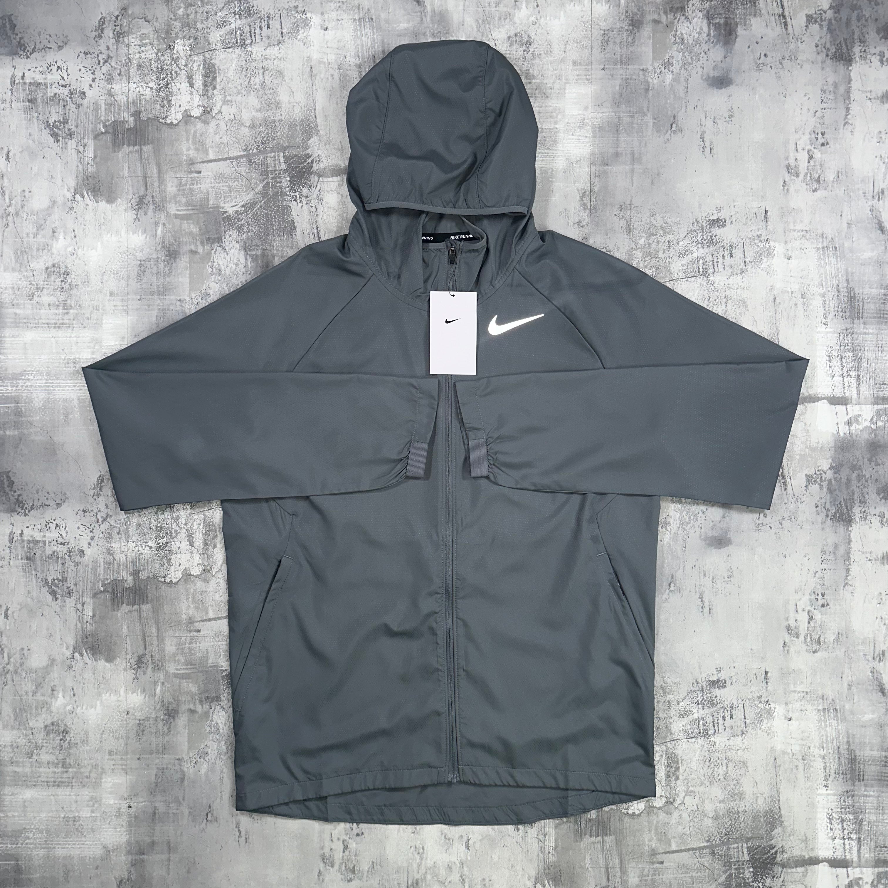 Nike Windrunner Jacket Smoke Grey