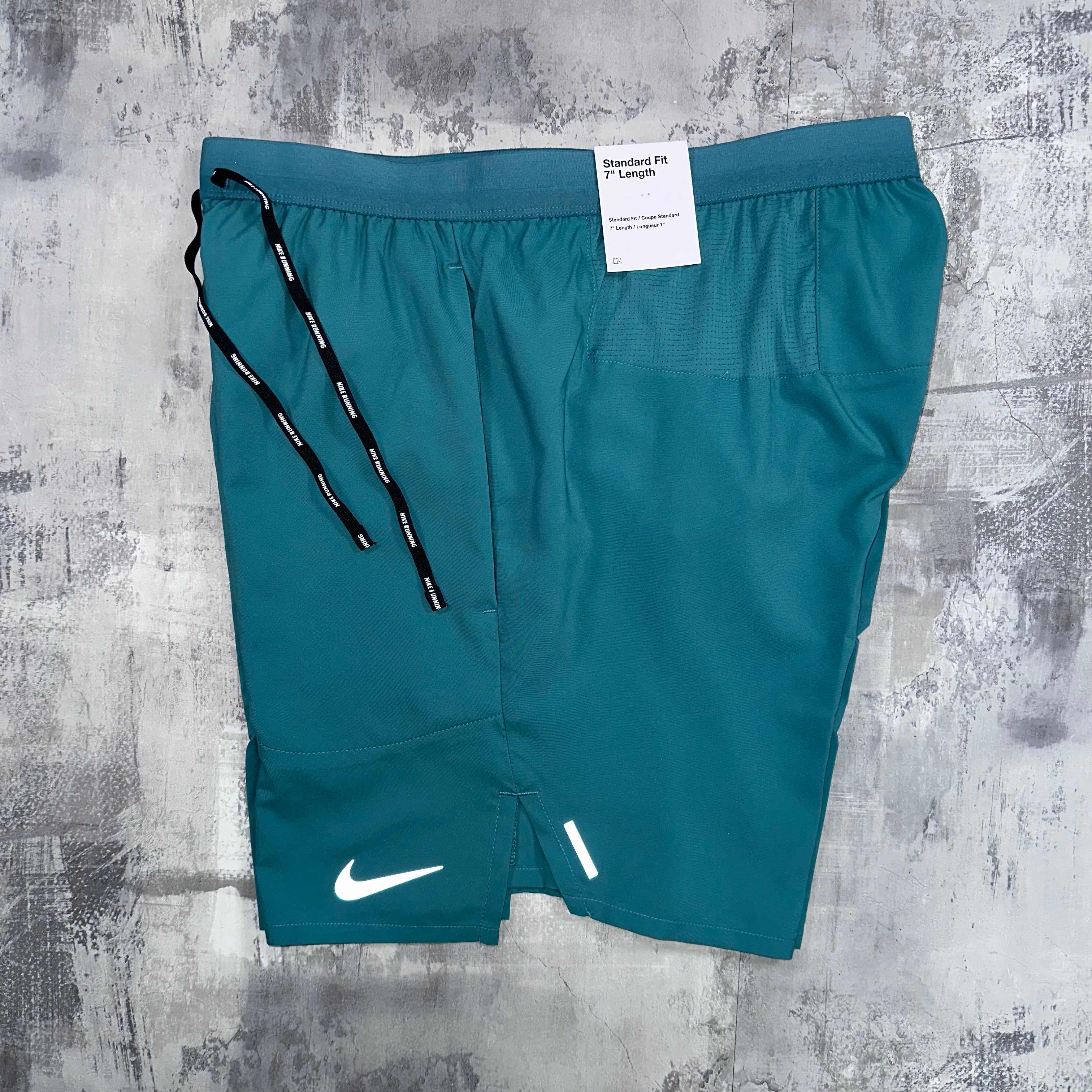 Nike Dri-FIT Stride Shorts Teal