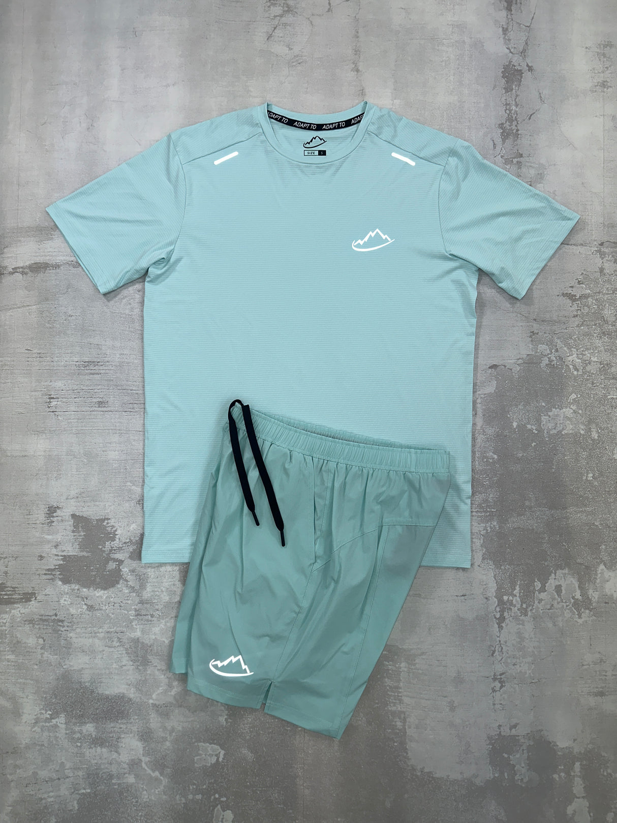 Adapt To Kinetic Set - T-Shirt & Shorts Mint