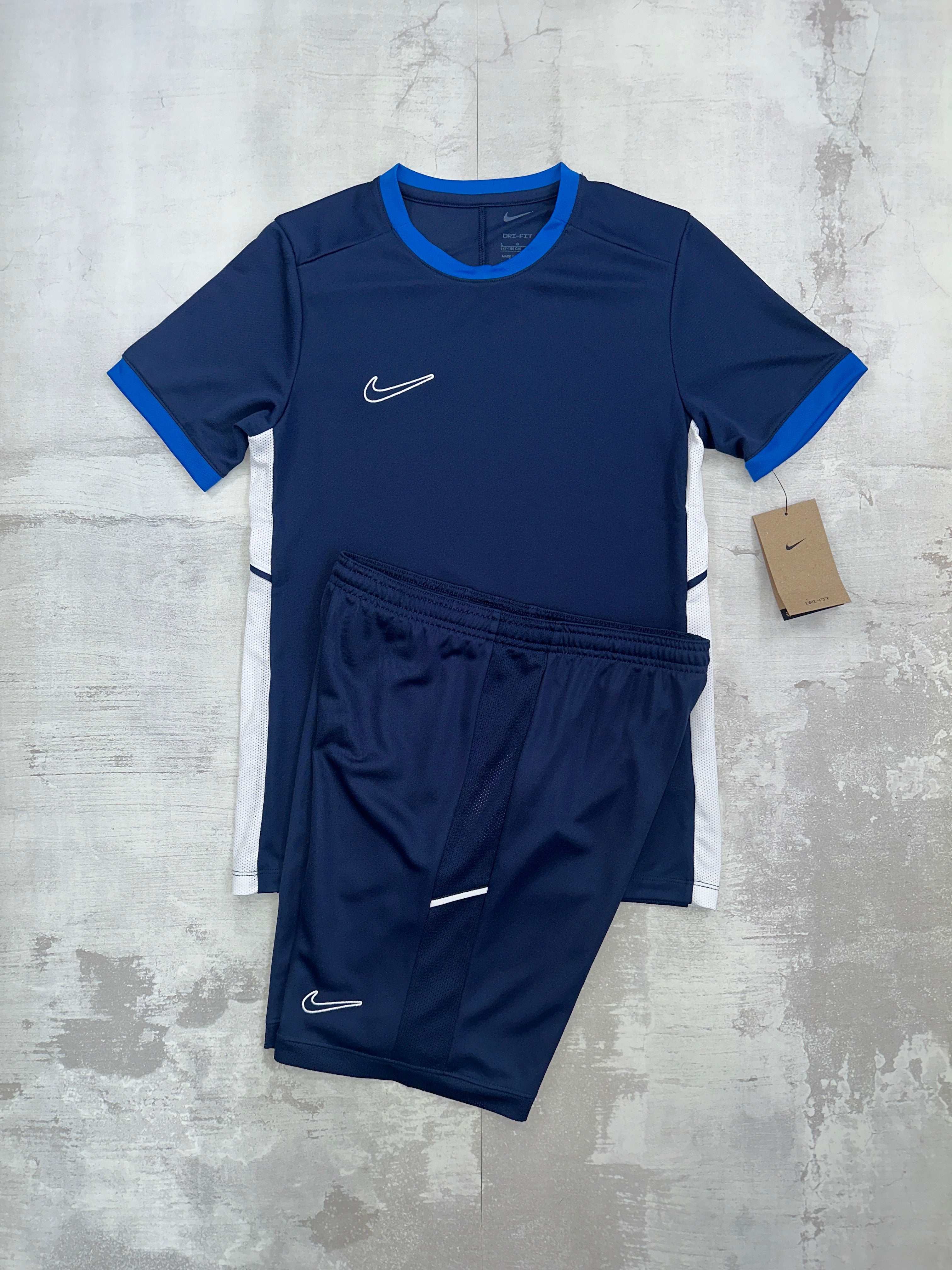 nike academy t shirt and shorts