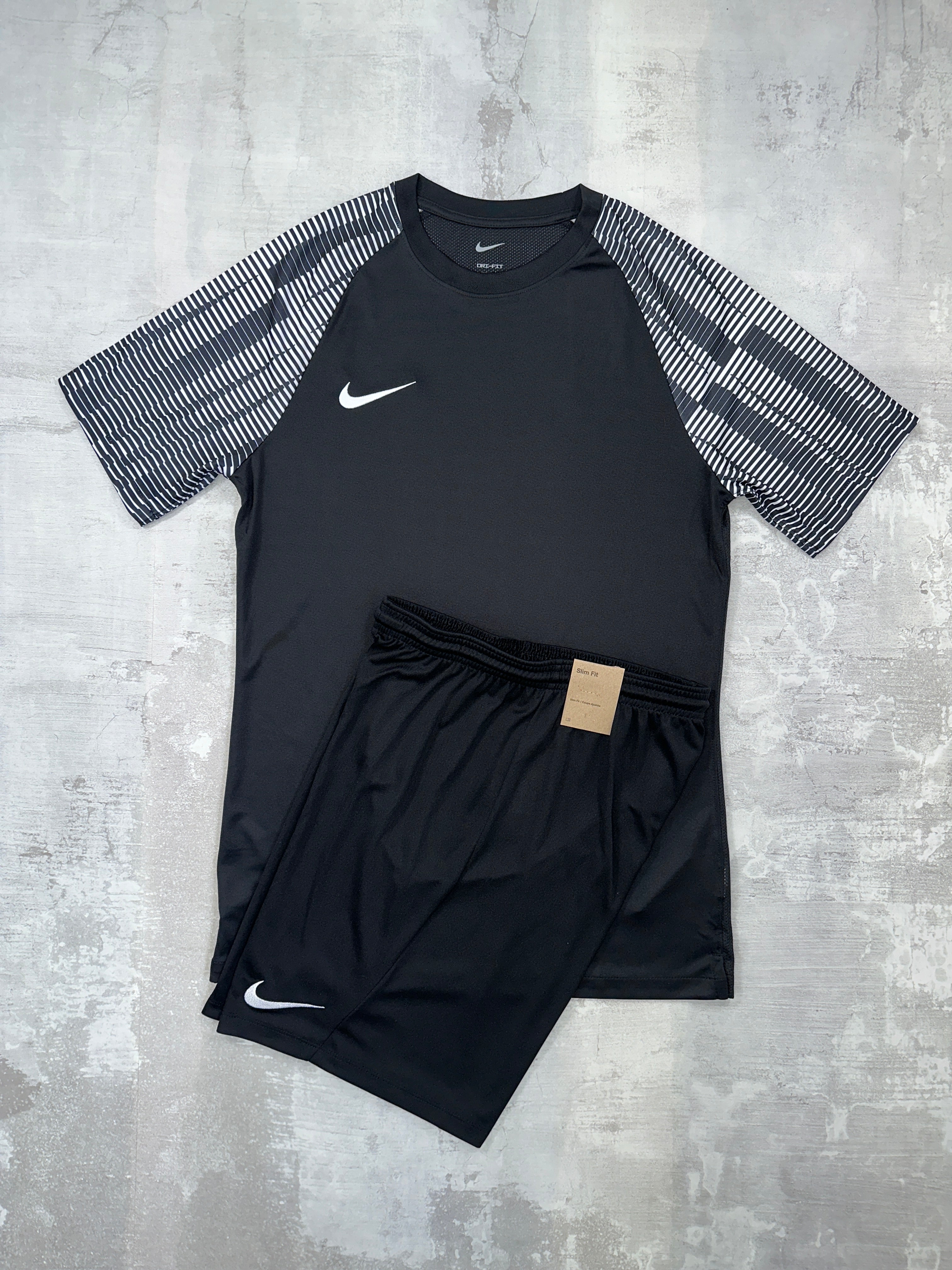 ウェア F.C.R.B. DRI-FIT SS TOP AND SHORTS SET Amazon.com: Nike Dri-Fit Sportswear T-Shirt and Mesh Shorts