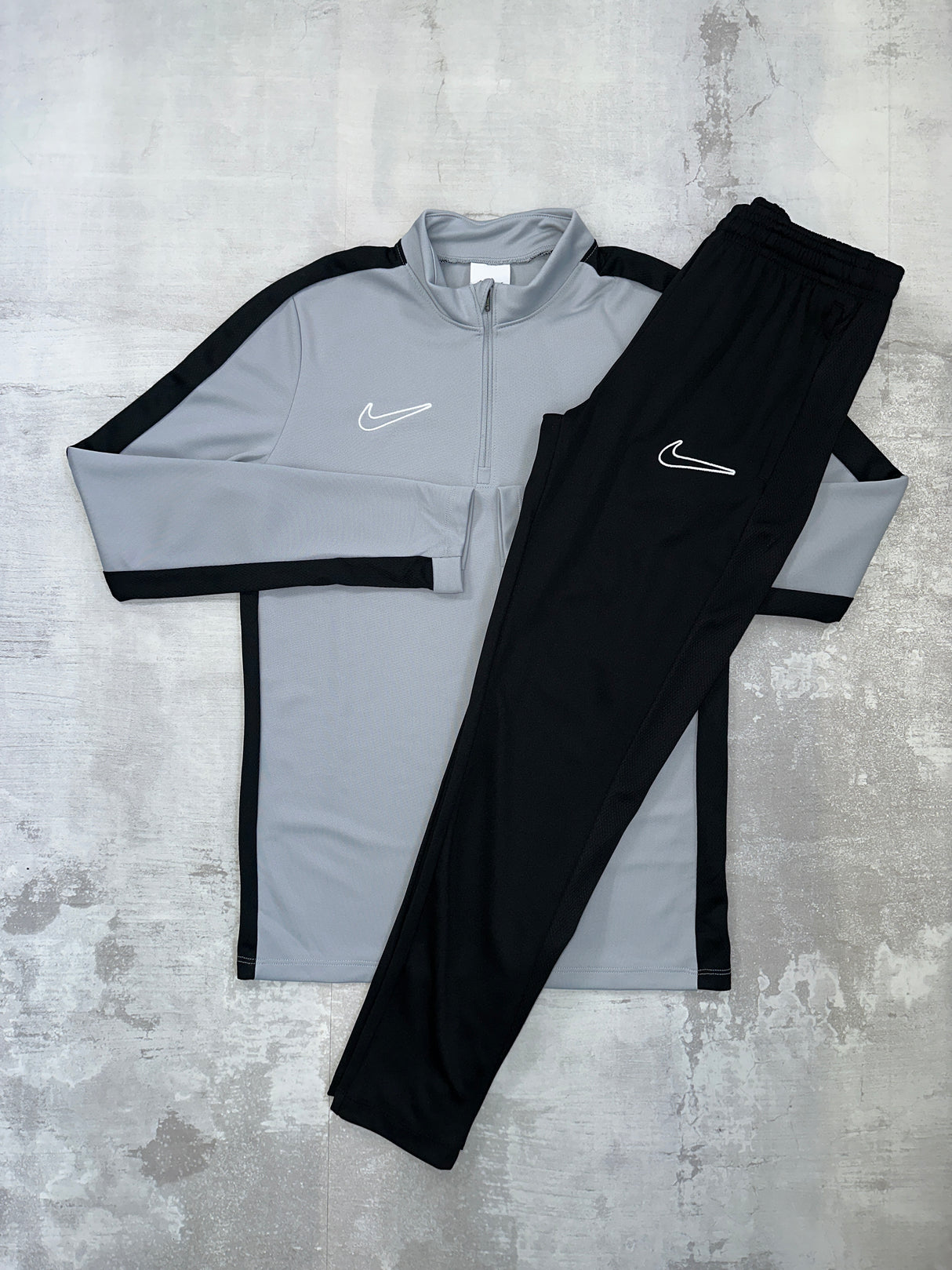 Nike Drill set Grey - 1/2 zip & trousers