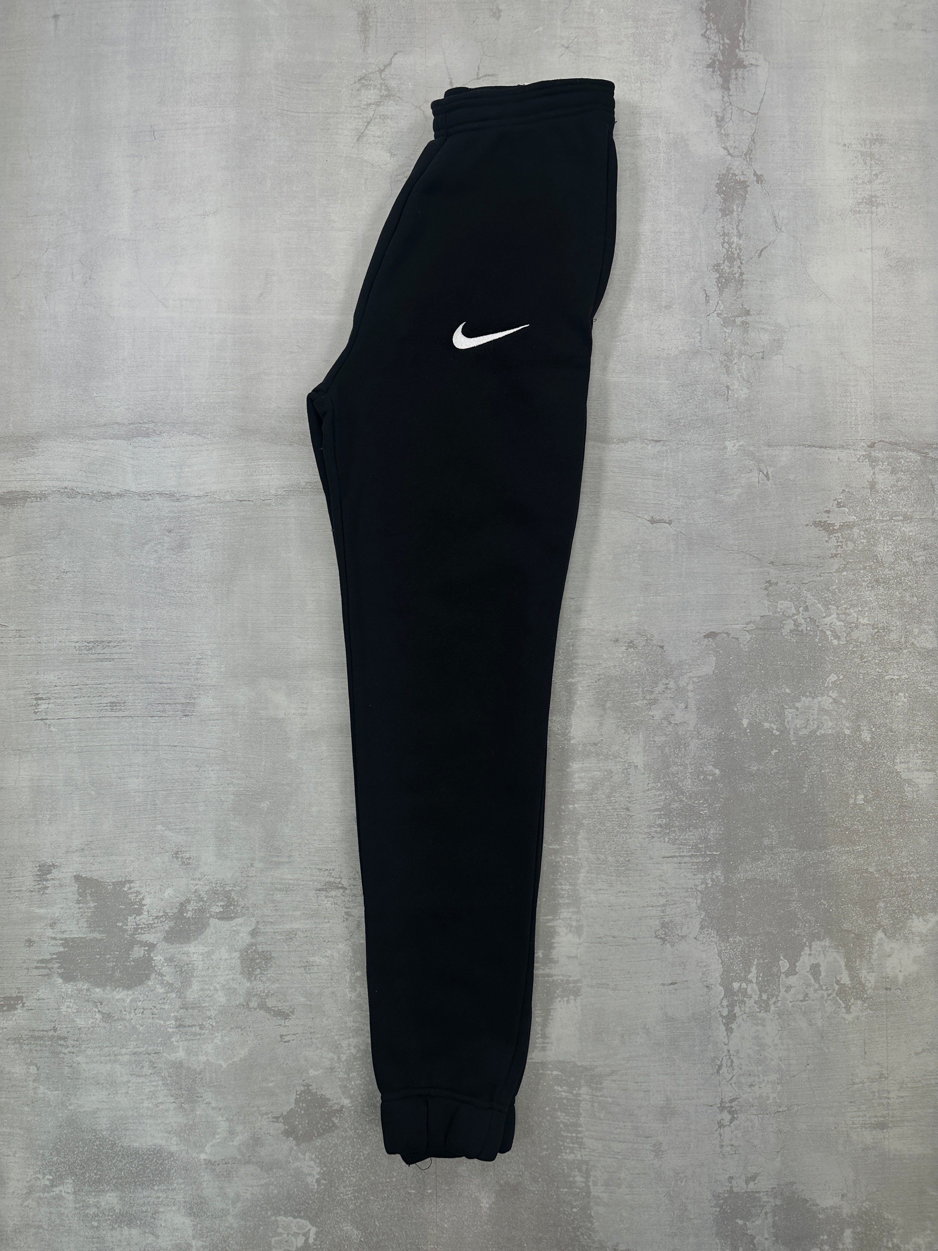 nike joggers black and white