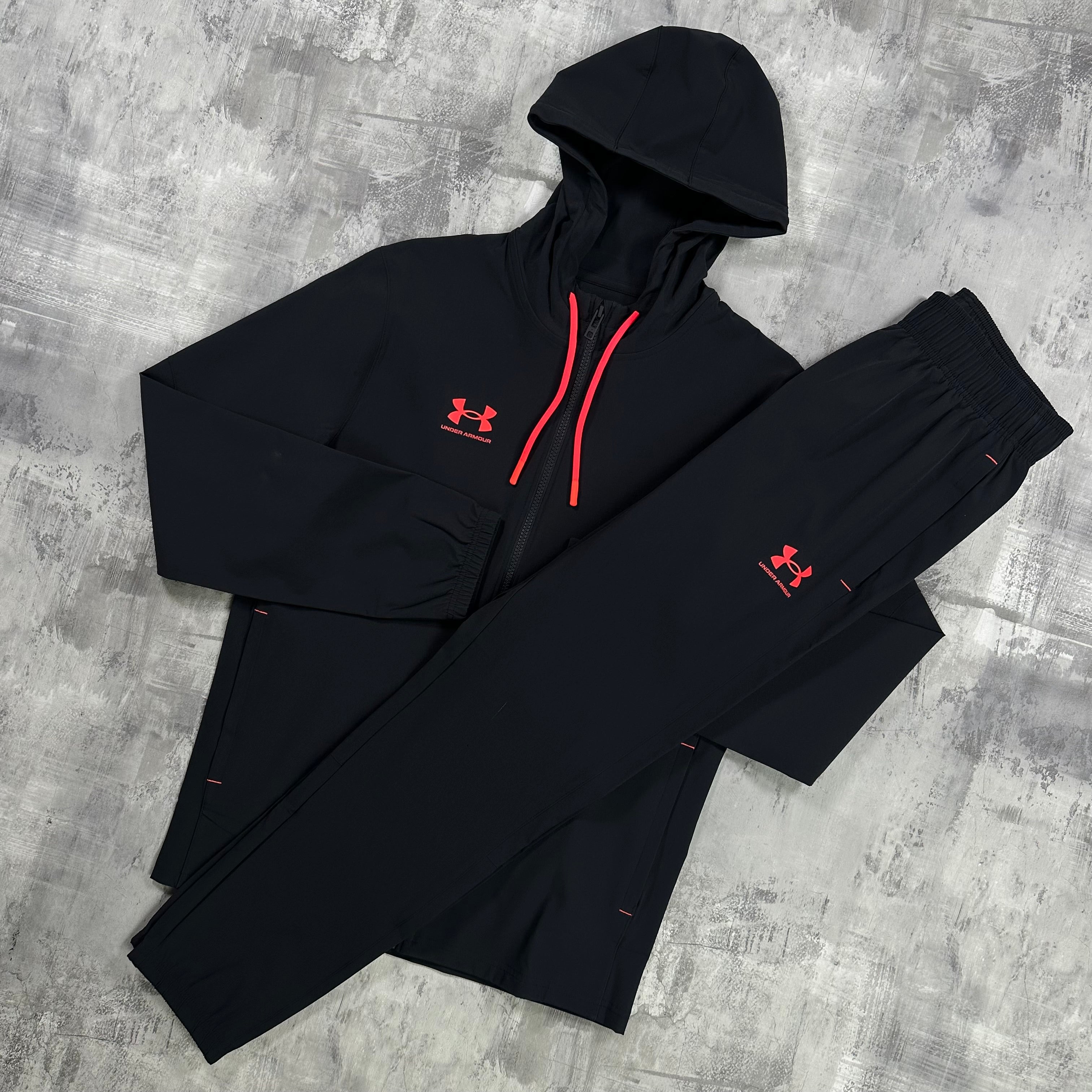 Under Armour Pro tracksuit Black / Red - jacket & trousers